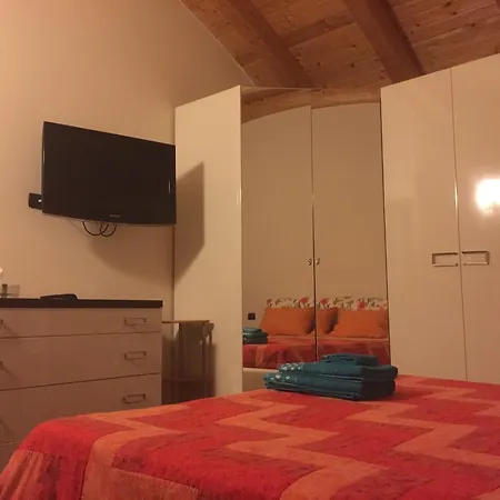 Jomary Appartement Bergame